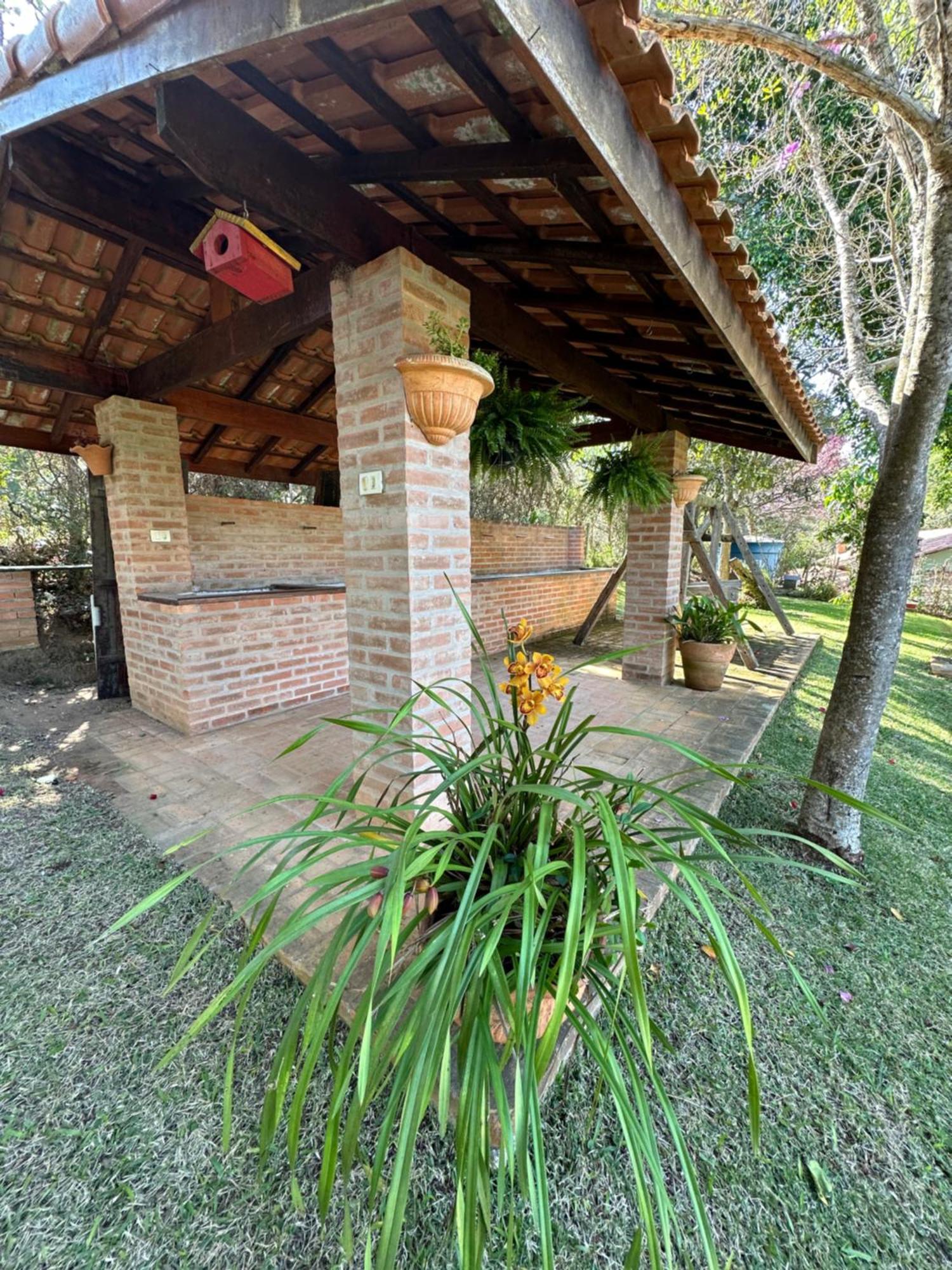 Morada Dos Beija-Flores Ibiuna Exterior photo